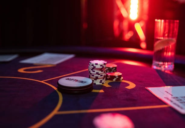 Professional live dealer at rogtoto login table